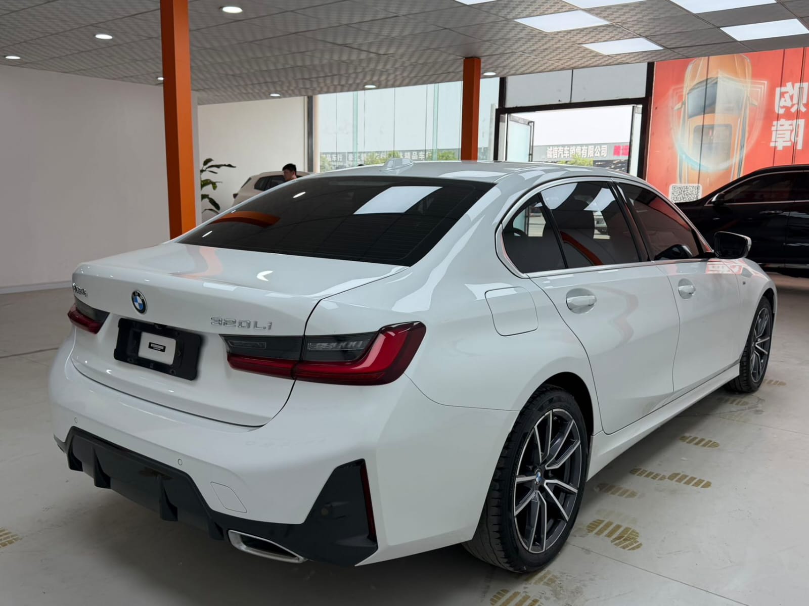 BMW 3 Series 320Li M Sport Package
