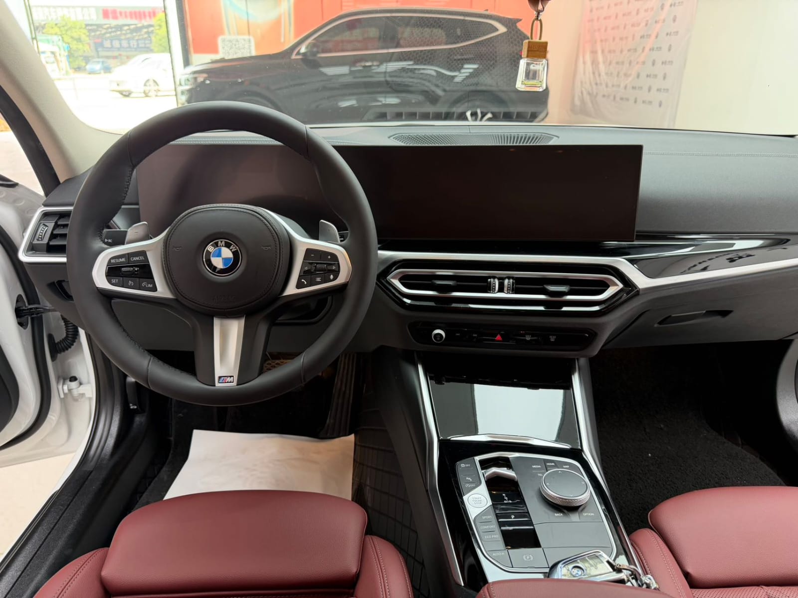 BMW 3 Series 320Li M Sport Package