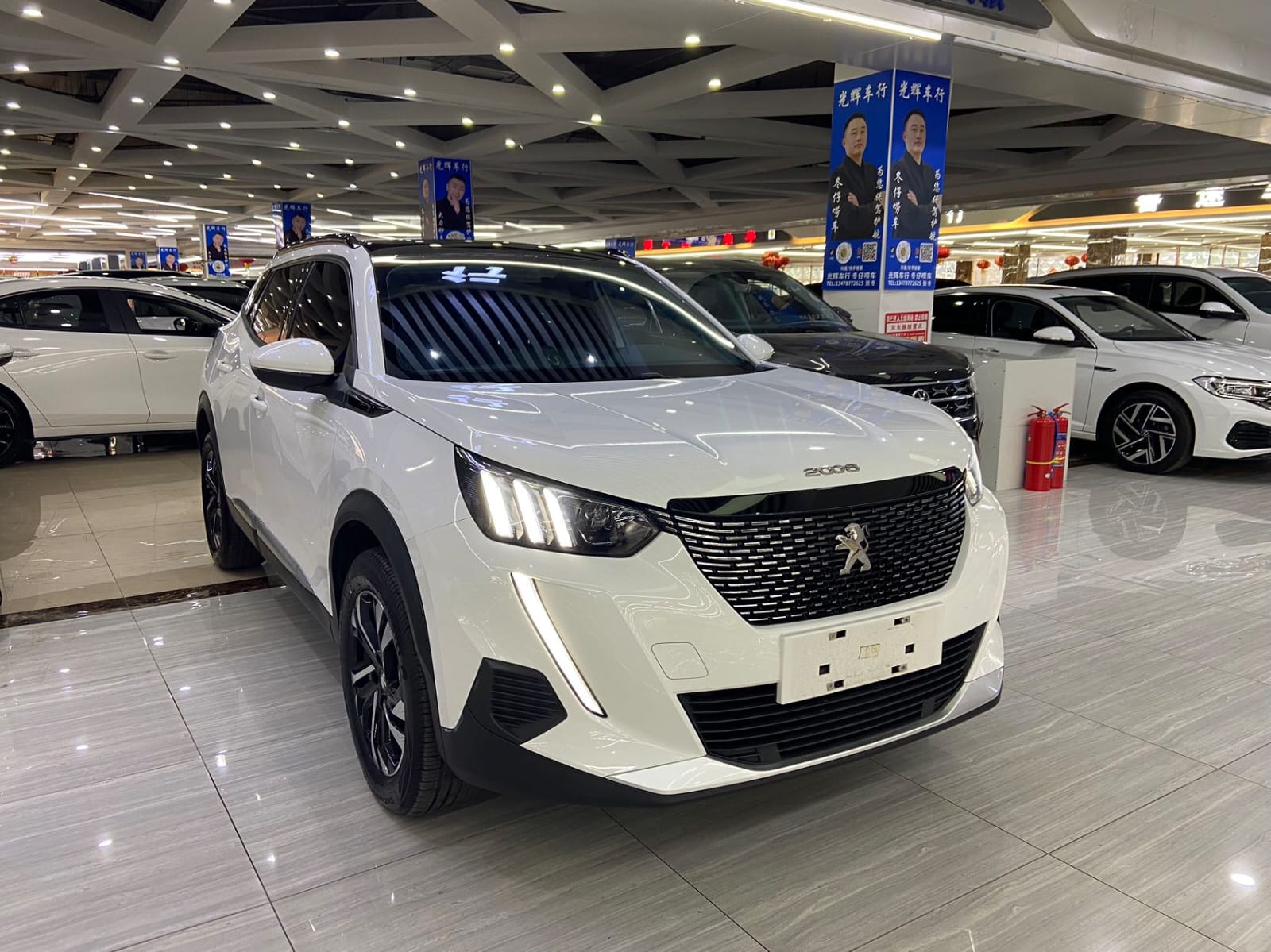 Peugeot 2008 II 230THP THE ONE
