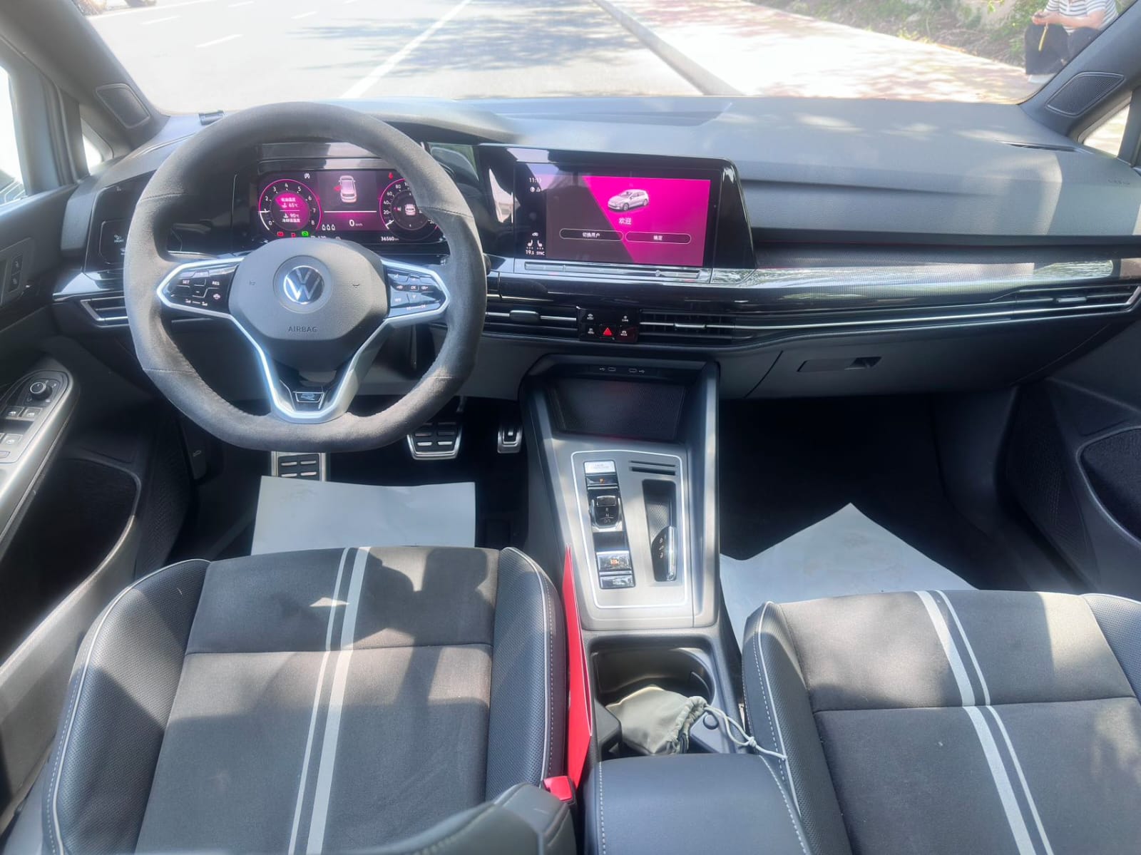 Volkswagen Golf 280TSI DSG R-Line Lite