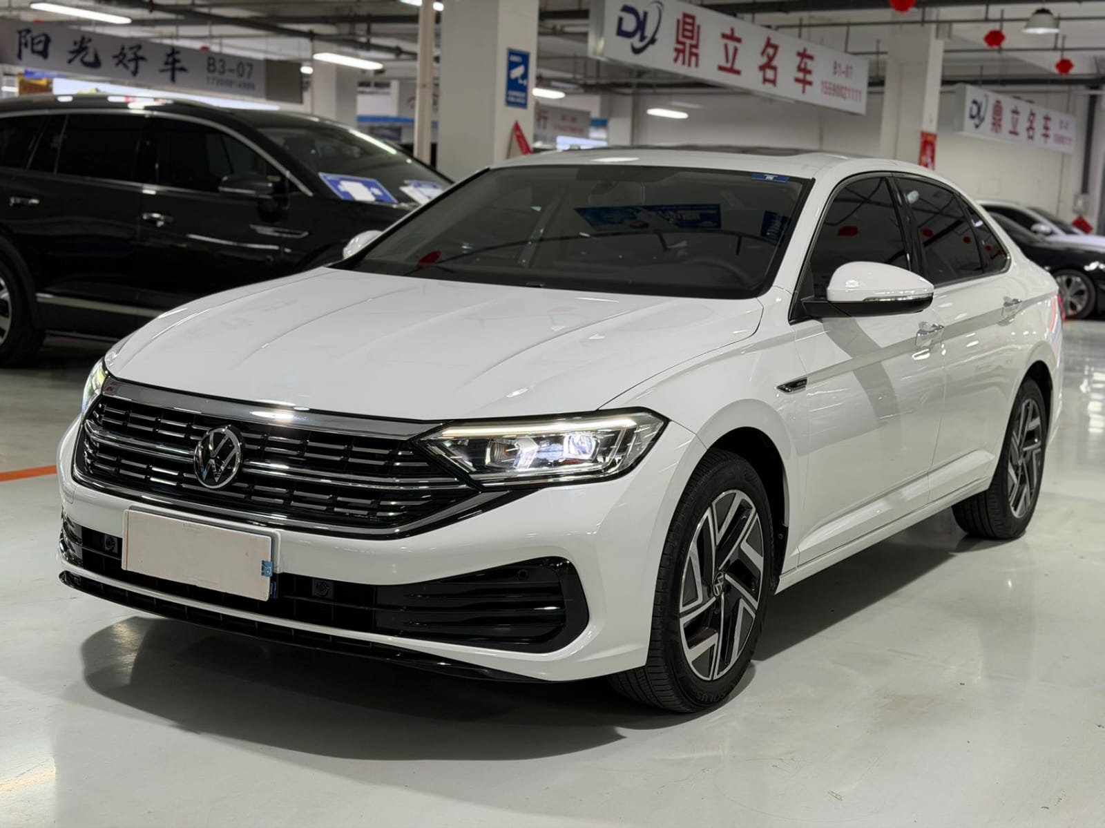 Volkswagen Sagitar 280TSI DSG Beyond Lite Edition