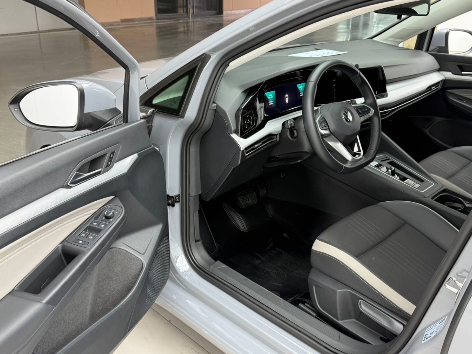 Volkswagen Golf 280TSI DSG Pro