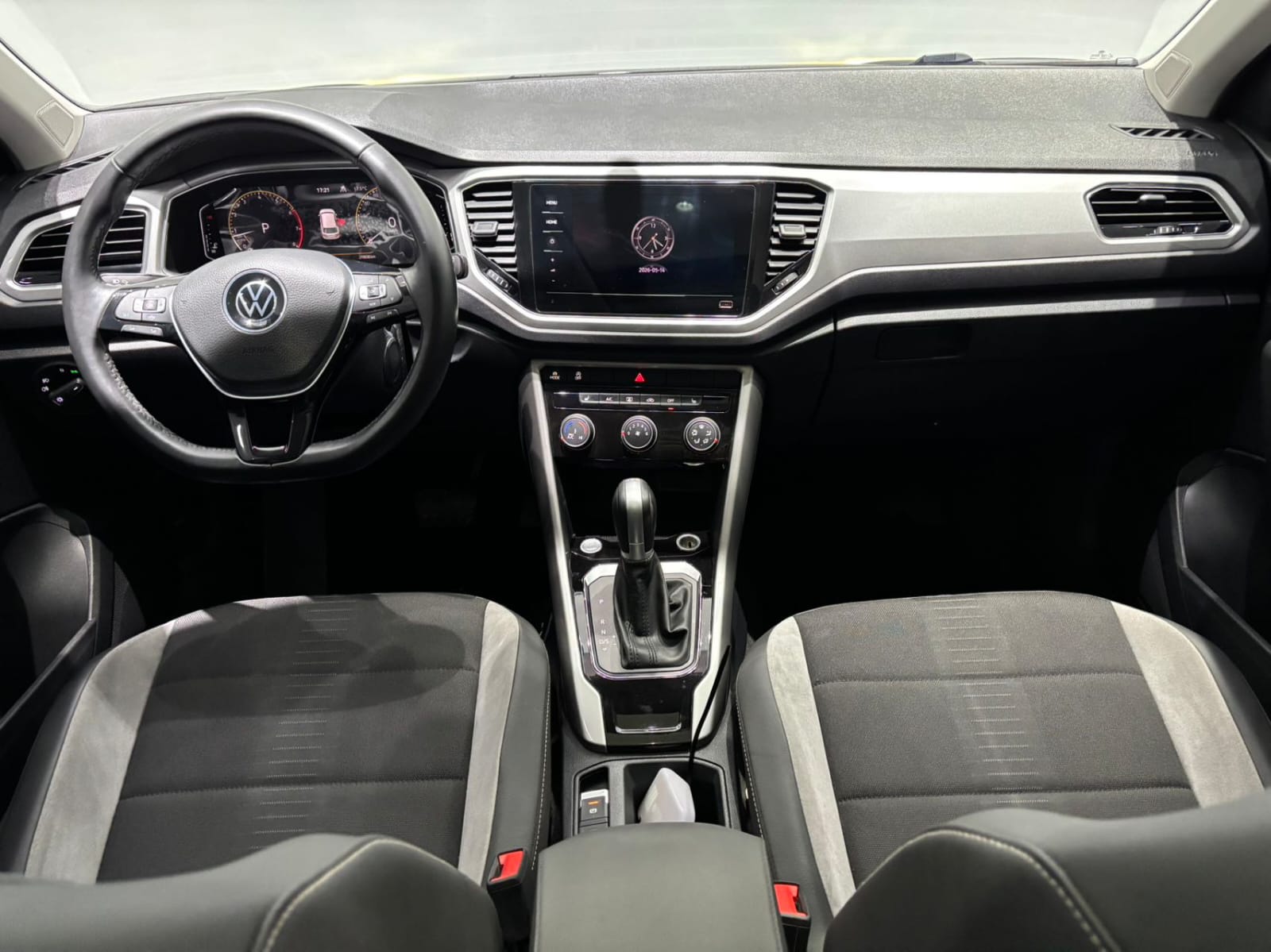 Volkswagen T-ROC Tango 280TSI DSG Comfort Plus Edition