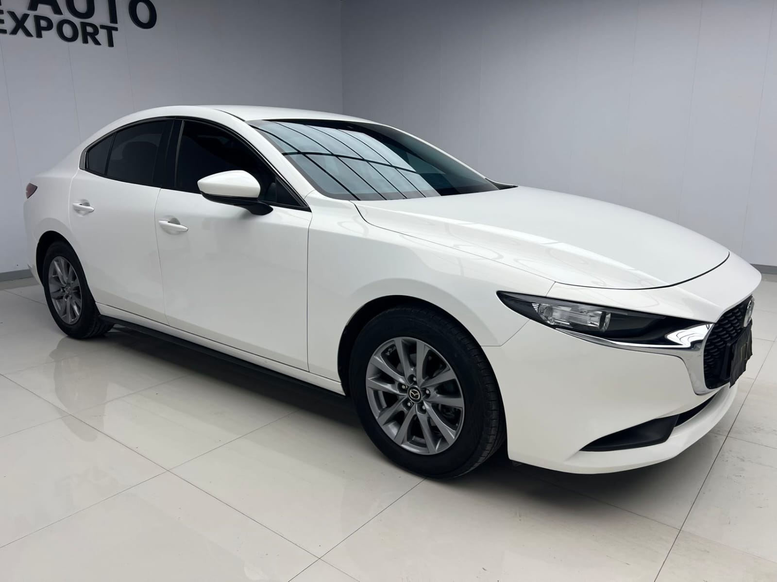 Mazda 3 Axela 2.0L Automatic