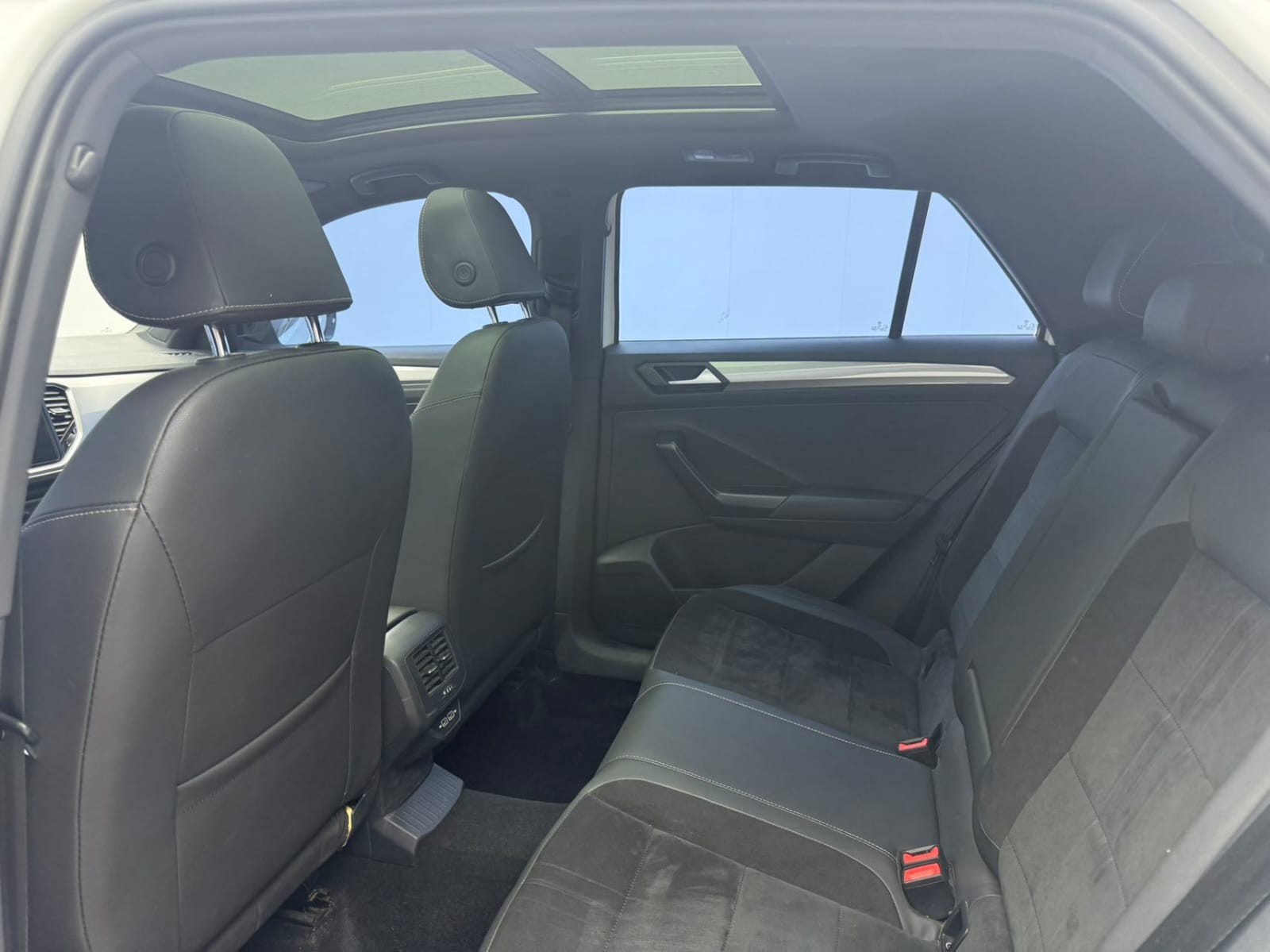 Volkswagen T-ROC 280TSI DSG R-Line Pro PLUS