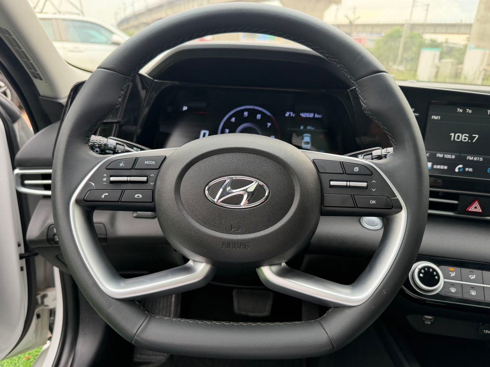 Hyundai Elantra 1.5L CVT GLX Elite Edition
