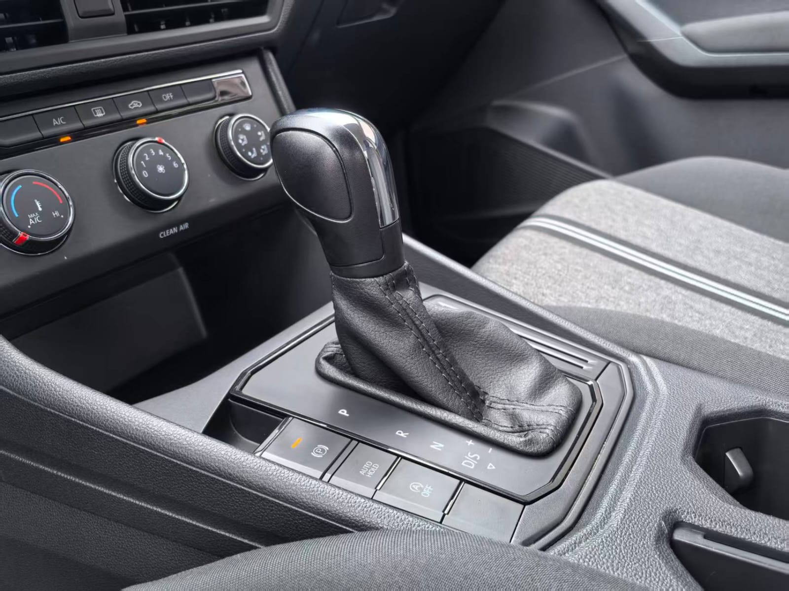 Volkswagen Lavida 1.5L Модная версия