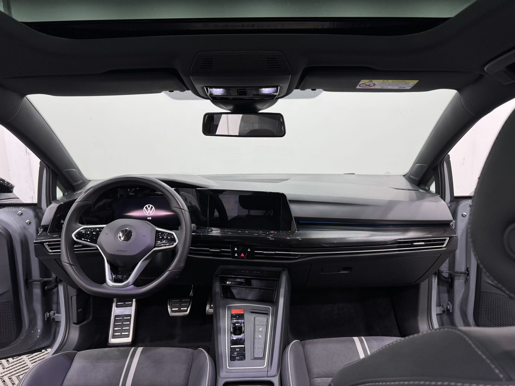 Volkswagen Golf 280TSI DSG R-Line
