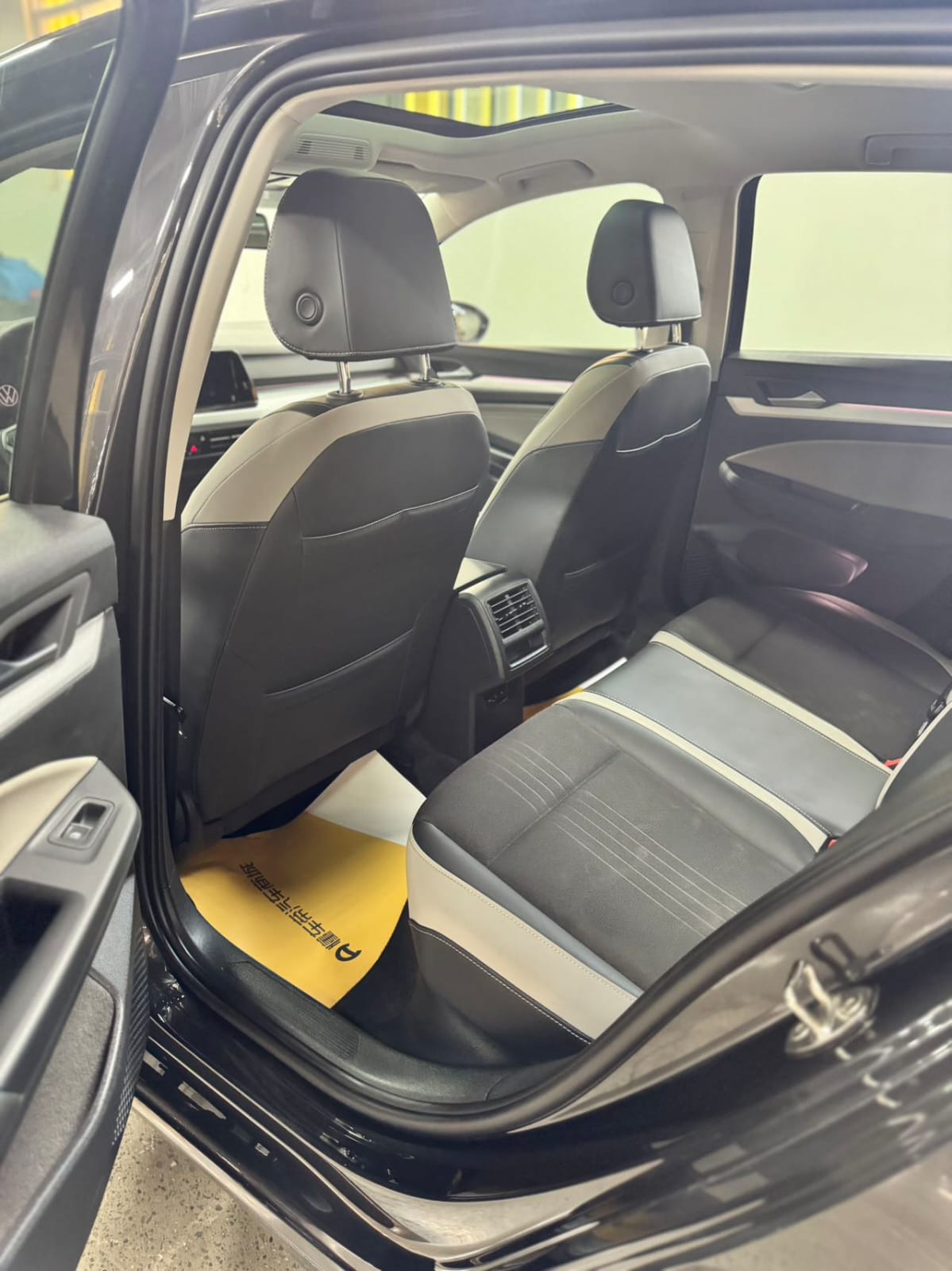 Volkswagen Golf 8 Pro 1.4T 280
