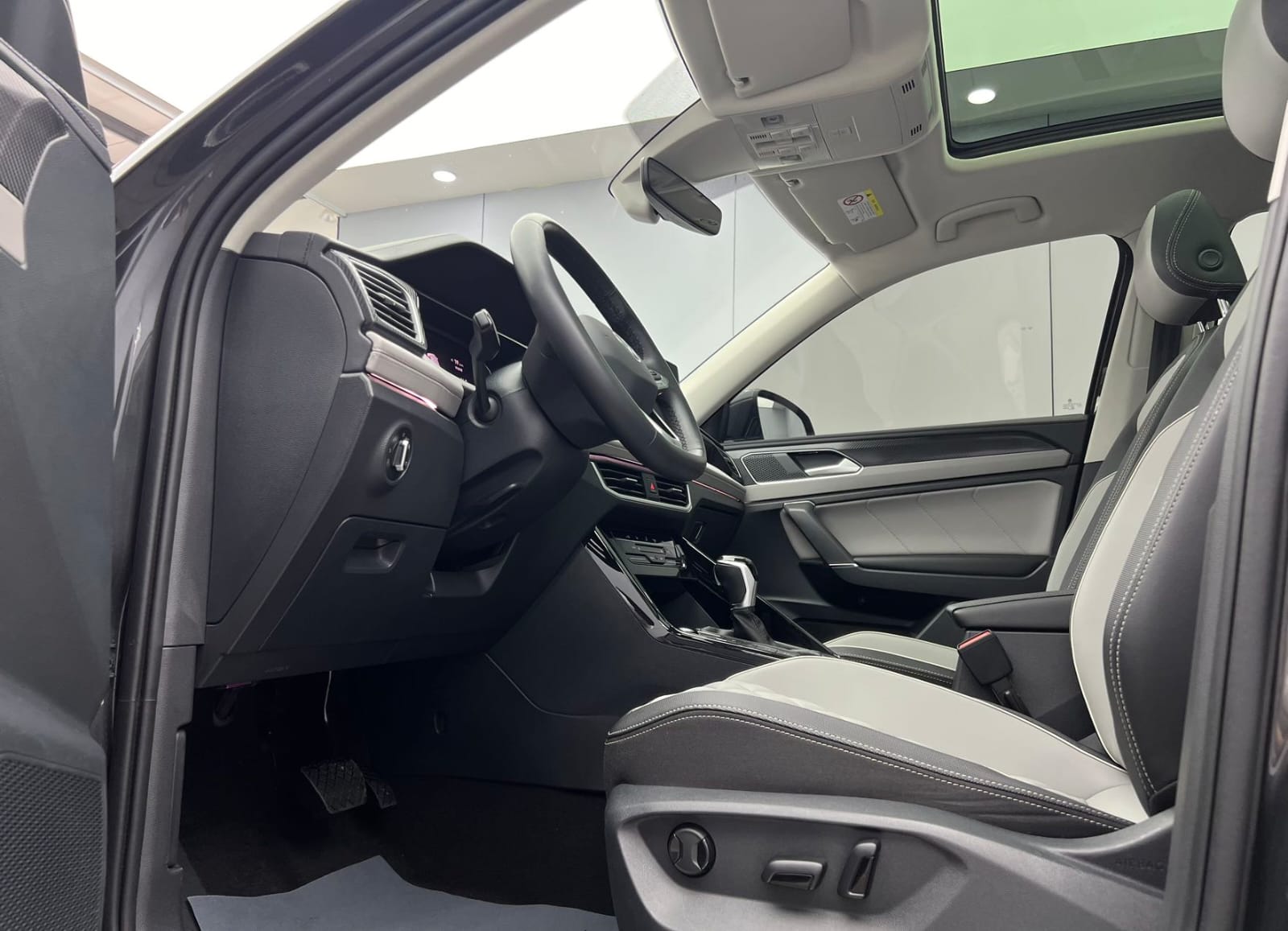 Volkswagen Tayron 280TSI Deluxe Plus Premium Edition