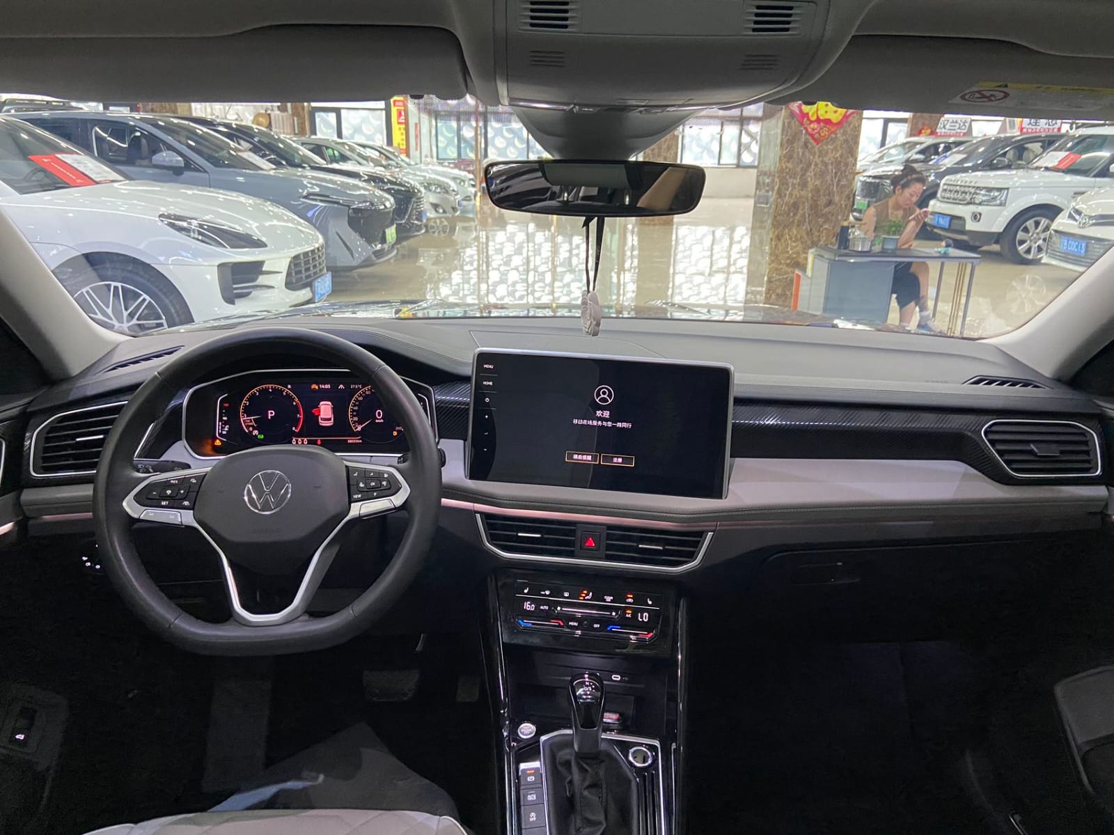 Volkswagen Tayron 1.4T 280TSI Deluxe Plus Premium Edition
