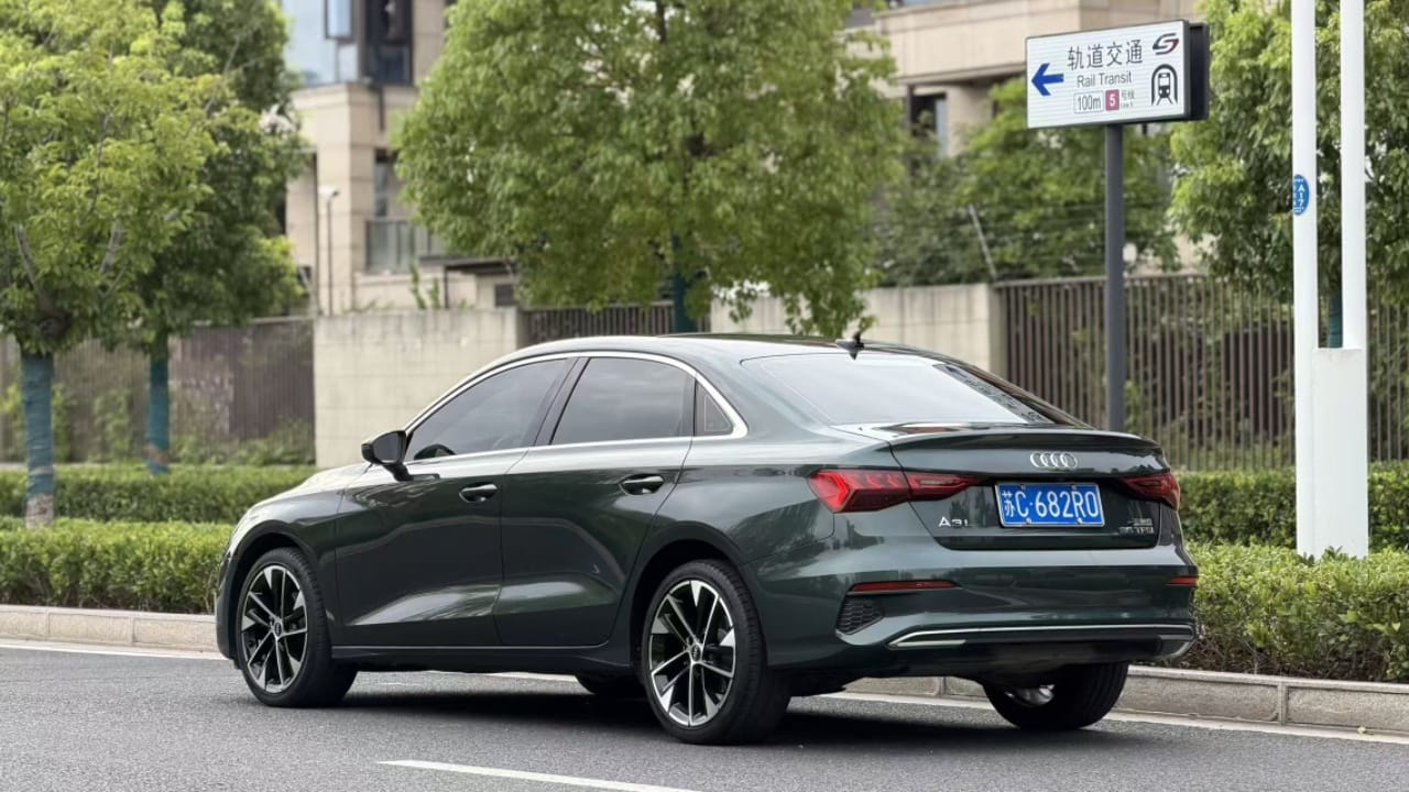 Audi A3L Limousine 35 TFSI Luxury Elegant