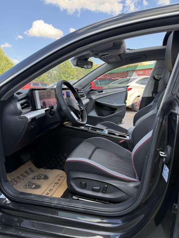 Volkswagen Lamando L 280TSI DSG