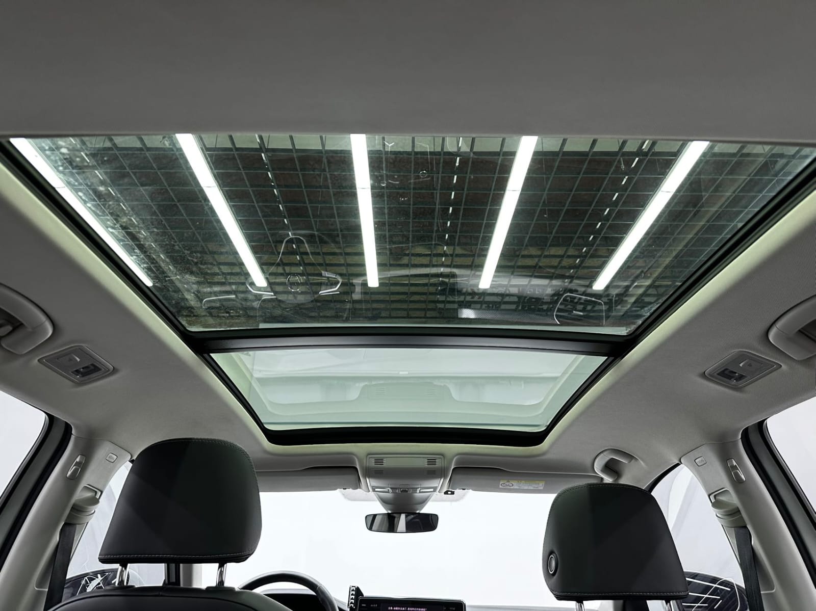 Volkswagen Tayron 280TSI Deluxe Plus Premium Edition