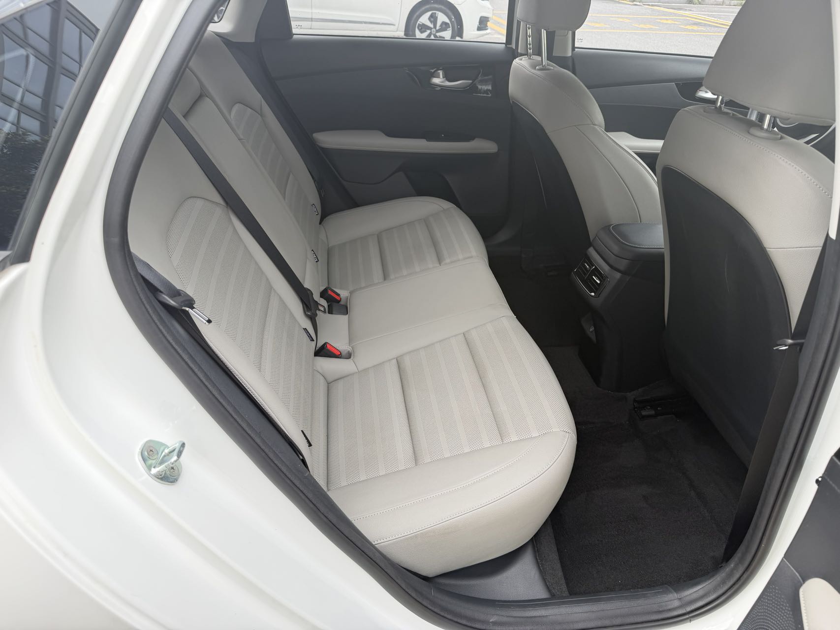Kia K3 1.5L Premium