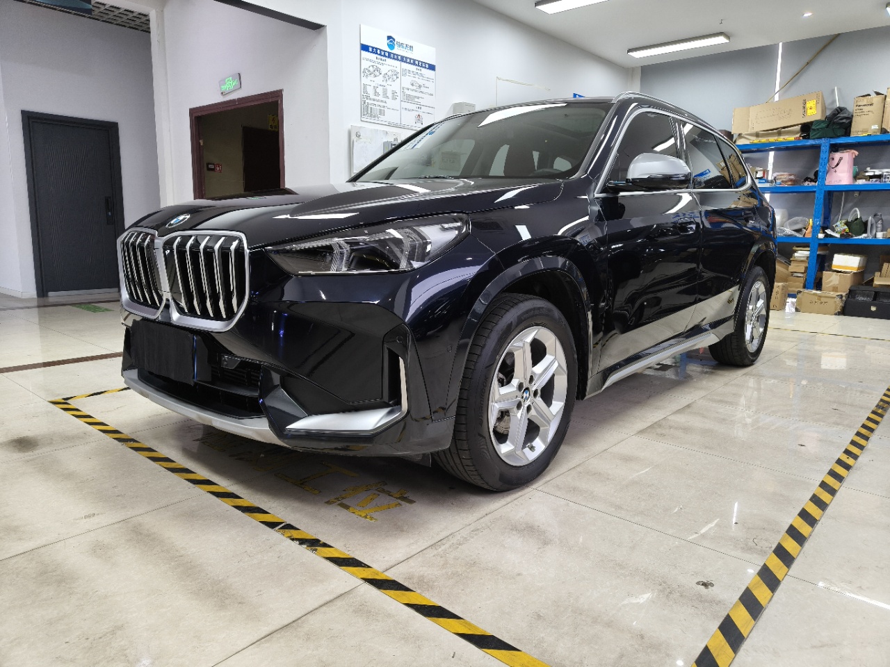 BMW X1 20Li X