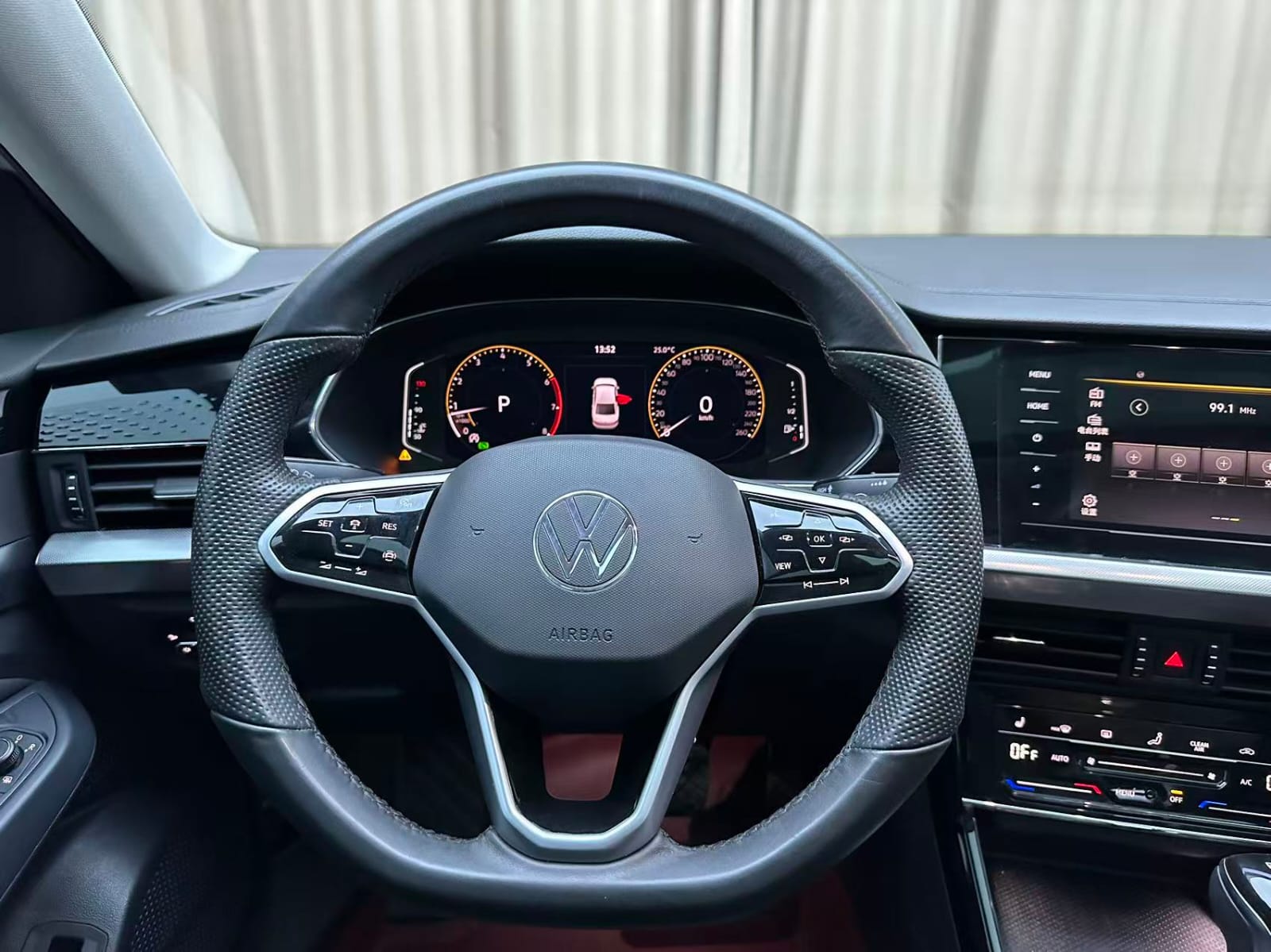 Volkswagen Passat 280TSI Elite Edition