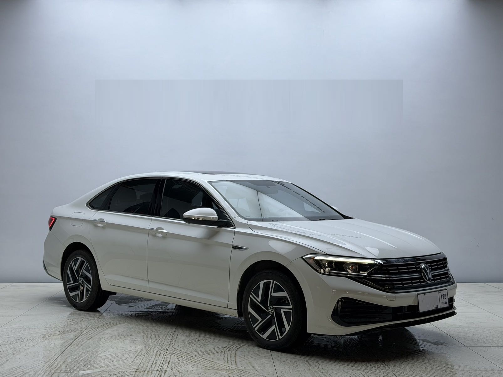 Volkswagen Sagitar 280TSI DSG Overpass Edition