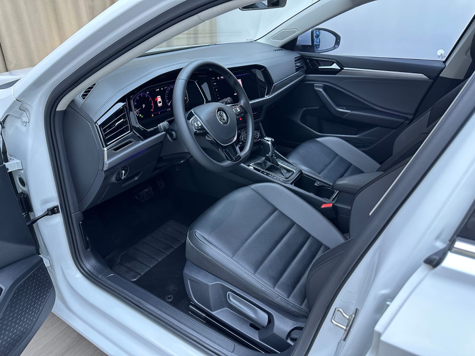 Volkswagen Sagitar 1.4TSI 280TSI Overpass