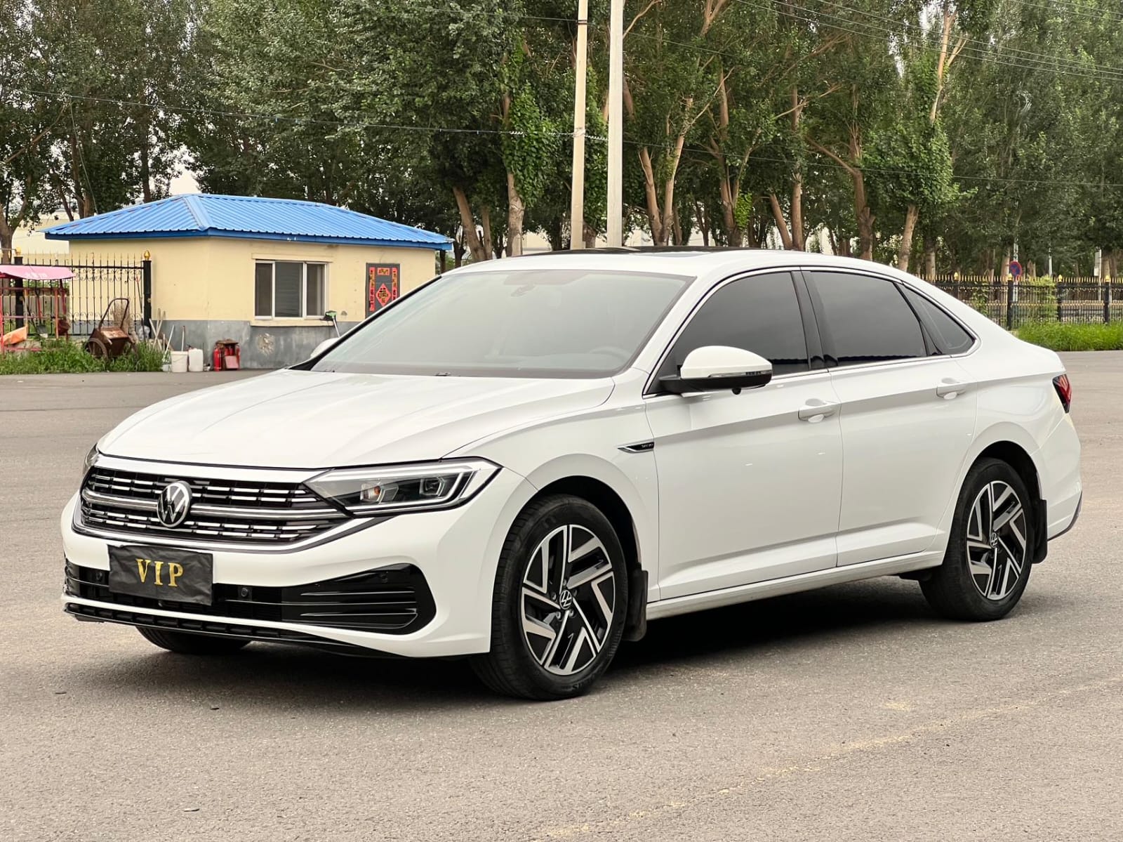Volkswagen Sagitar 280TSI DSG Oversight Lite
