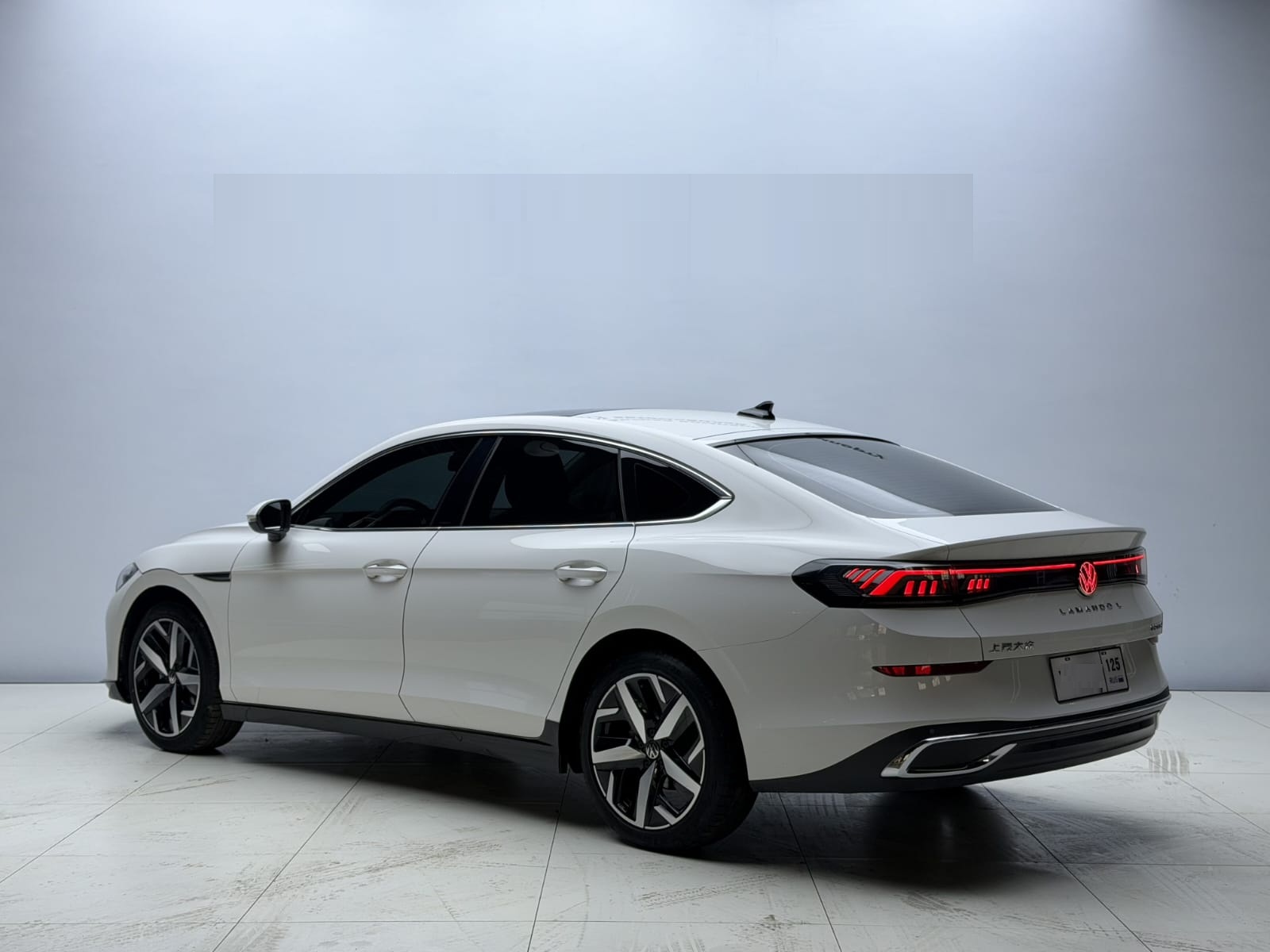 Volkswagen Lamando L 280TSI DSG Cool Hot Edition