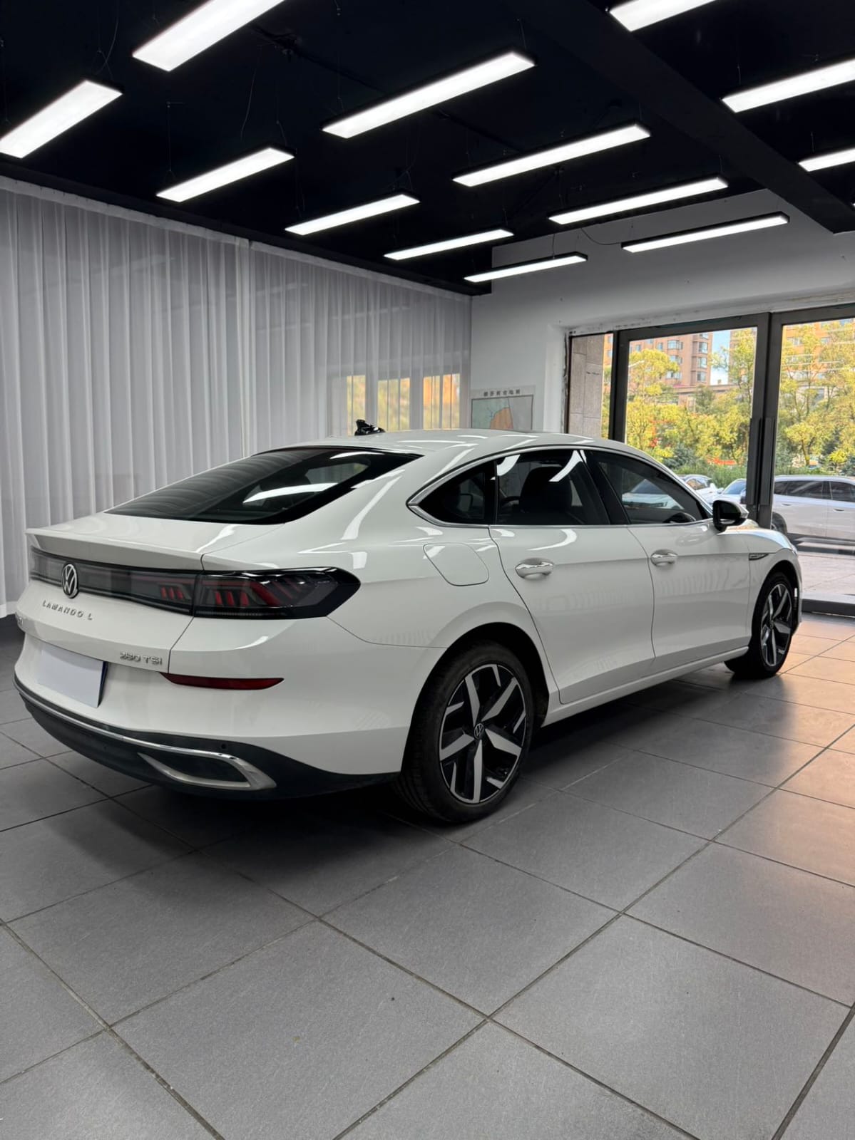 Volkswagen Lamando L 1.4TSI 280TSI