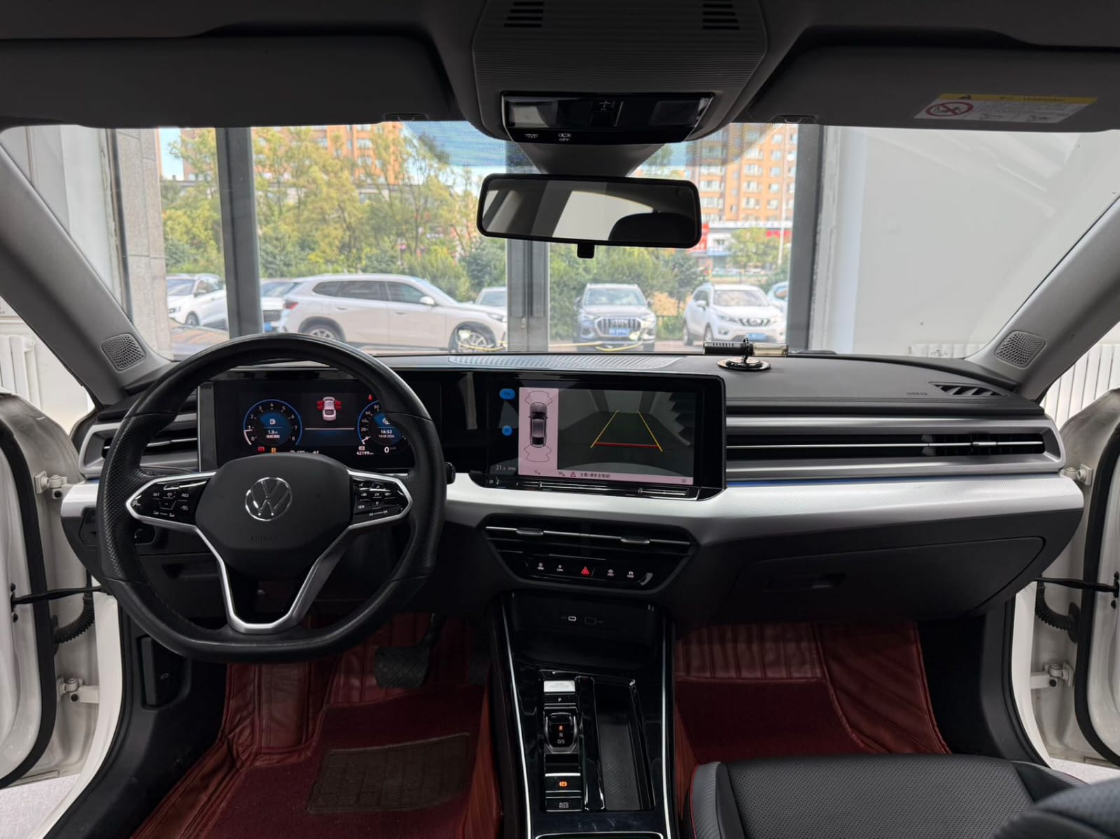 Volkswagen Lamando L 1.4TSI 280TSI
