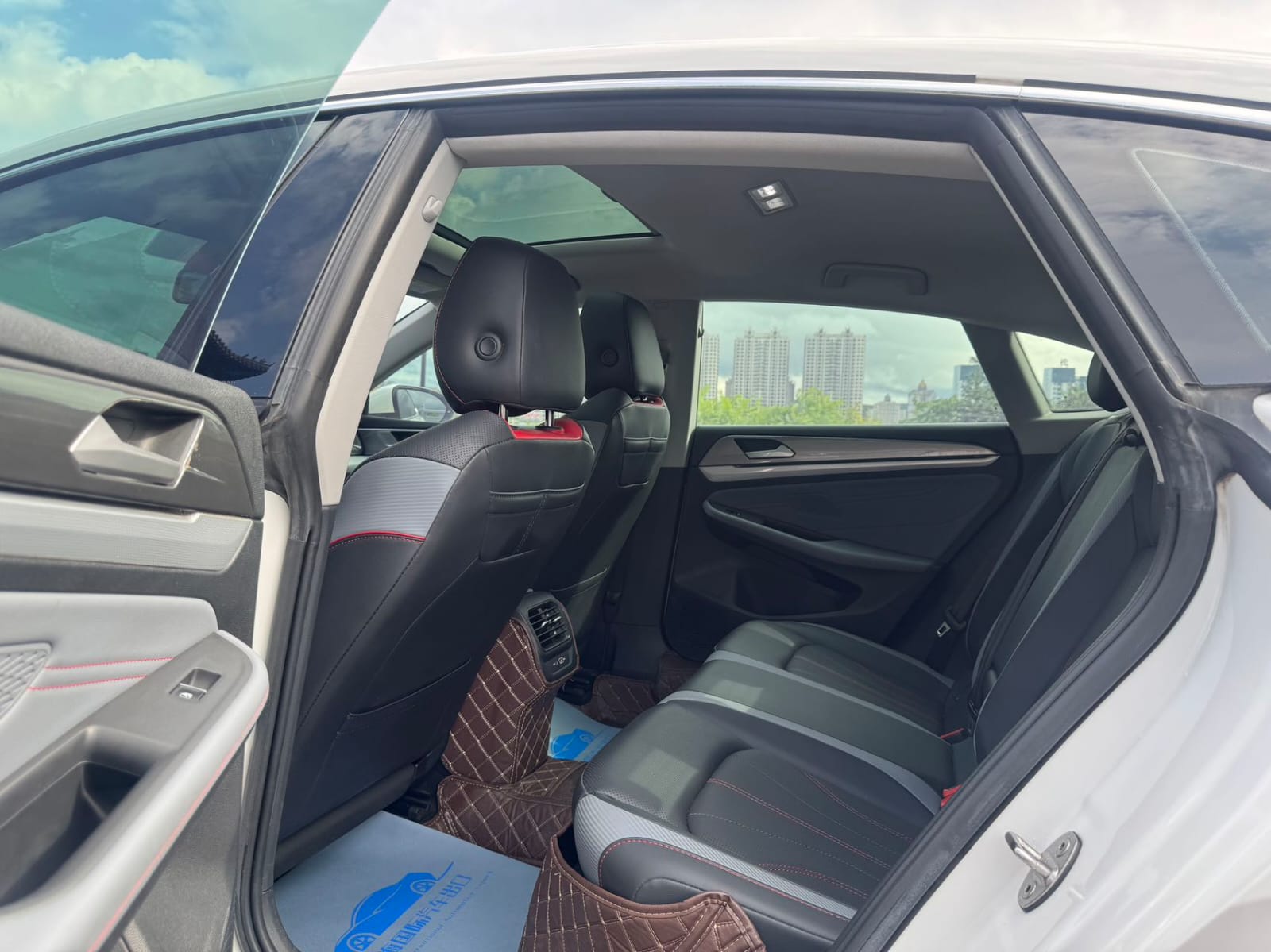 Volkswagen Lamando L 280TSI DSG