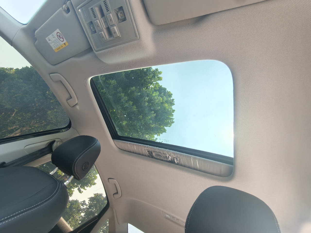 Volkswagen Lavida Fullyi Edition
