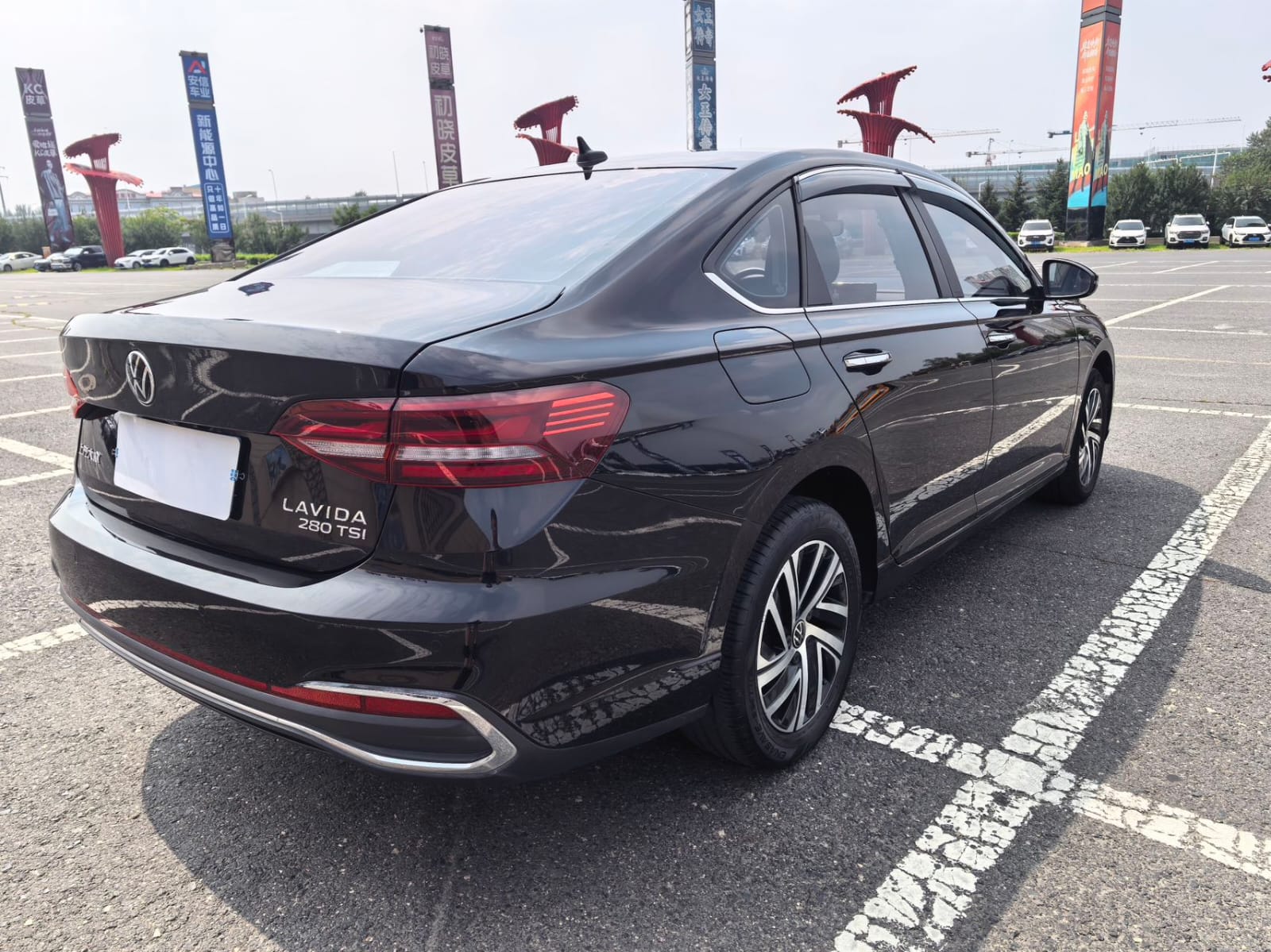Volkswagen Lavida 280TSI DSG Full Edition