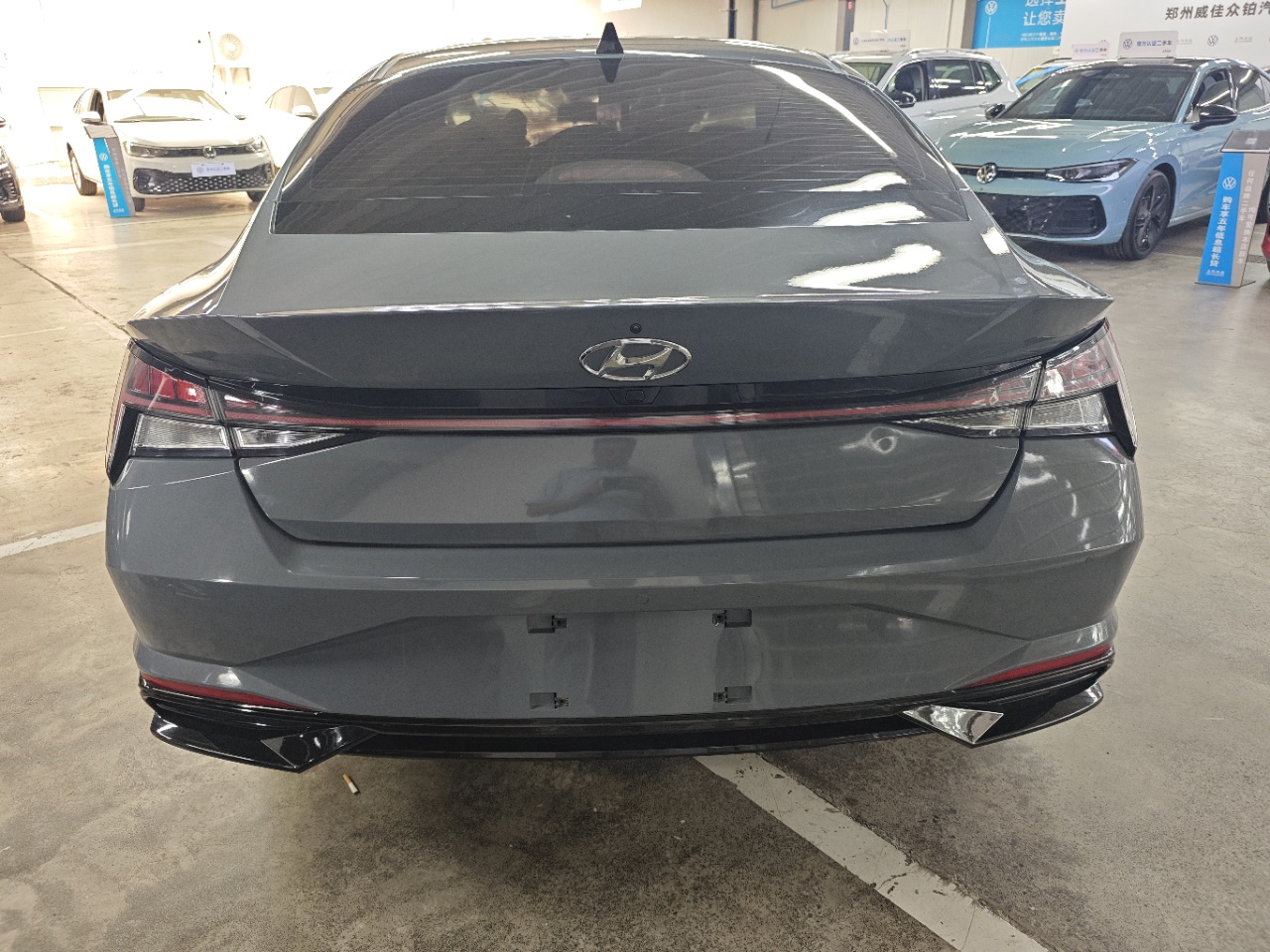 Hyundai Elantra 1.5L Precious Edition