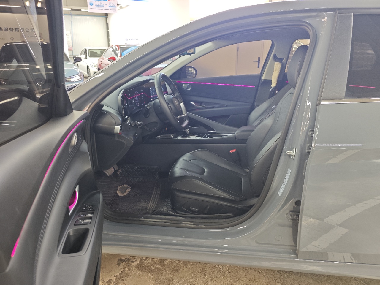 Hyundai Elantra 1.5L Precious Edition