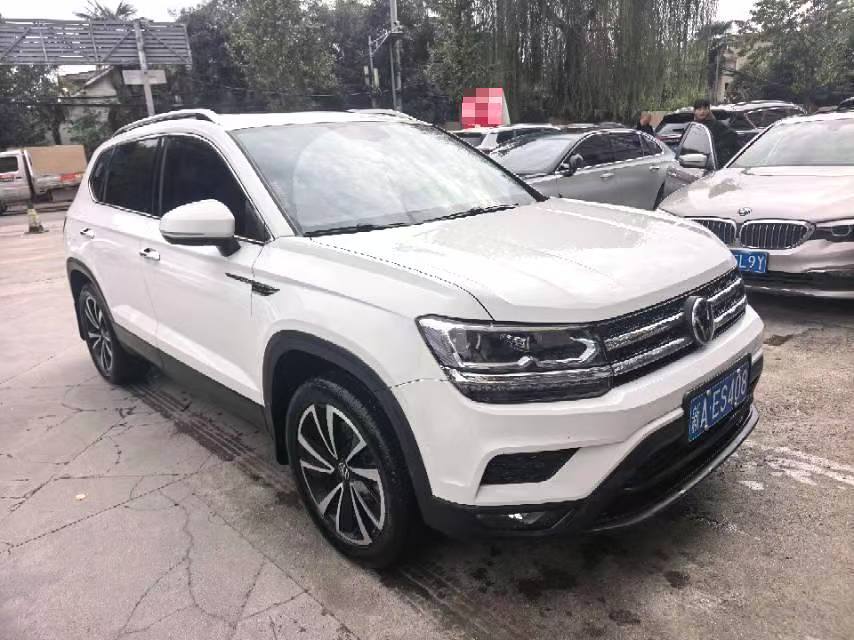 Volkswagen Tharu Luxury Edition