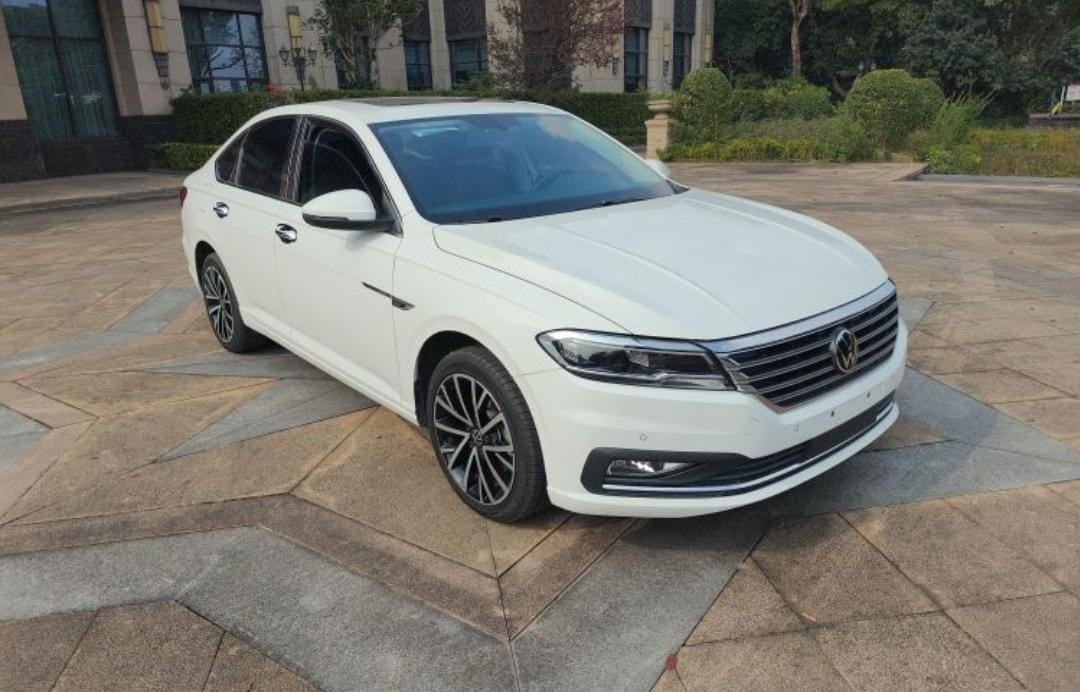 Volkswagen Lavida 280TSI DSG Deluxe Edition