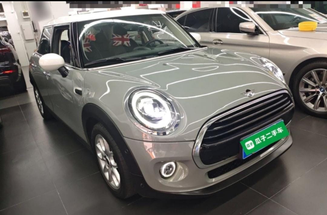 MINI COOPER Classic Pie