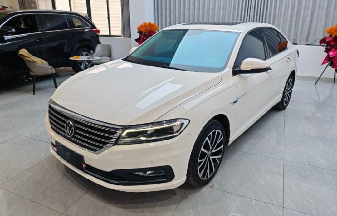 Volkswagen Lavida 280TSI DSG Deluxe Edition