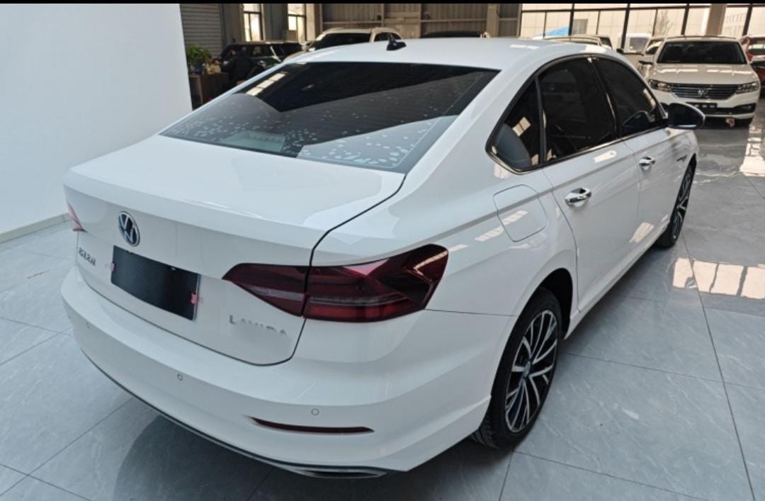 Volkswagen Lavida 280TSI DSG Deluxe Edition