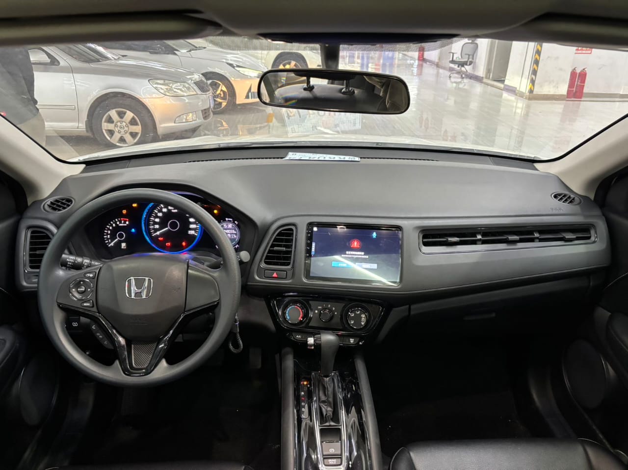 Honda Vezel 1.5L CVT Elite Edition Upgrade Pioneer Edition