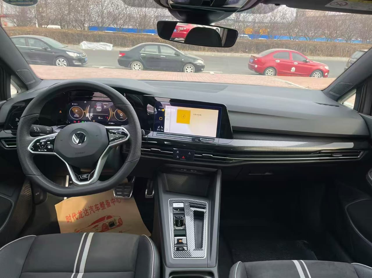 Volkswagen Golf 8-го поколения, 280TSI R-Line