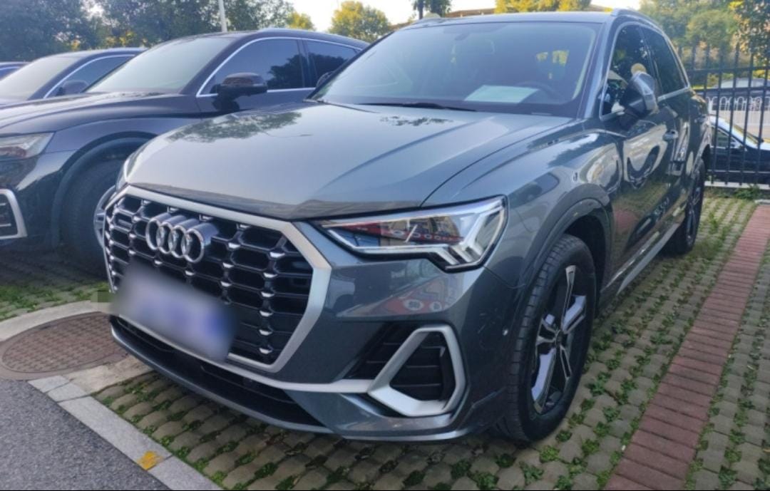 Audi Q3 45 TFSI quattro 4WD
