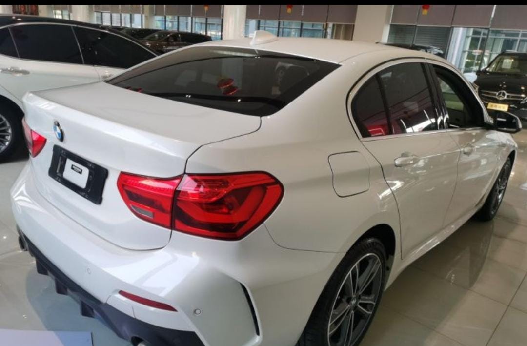 BMW 1 серия 2021 — 120i M Sport Edition