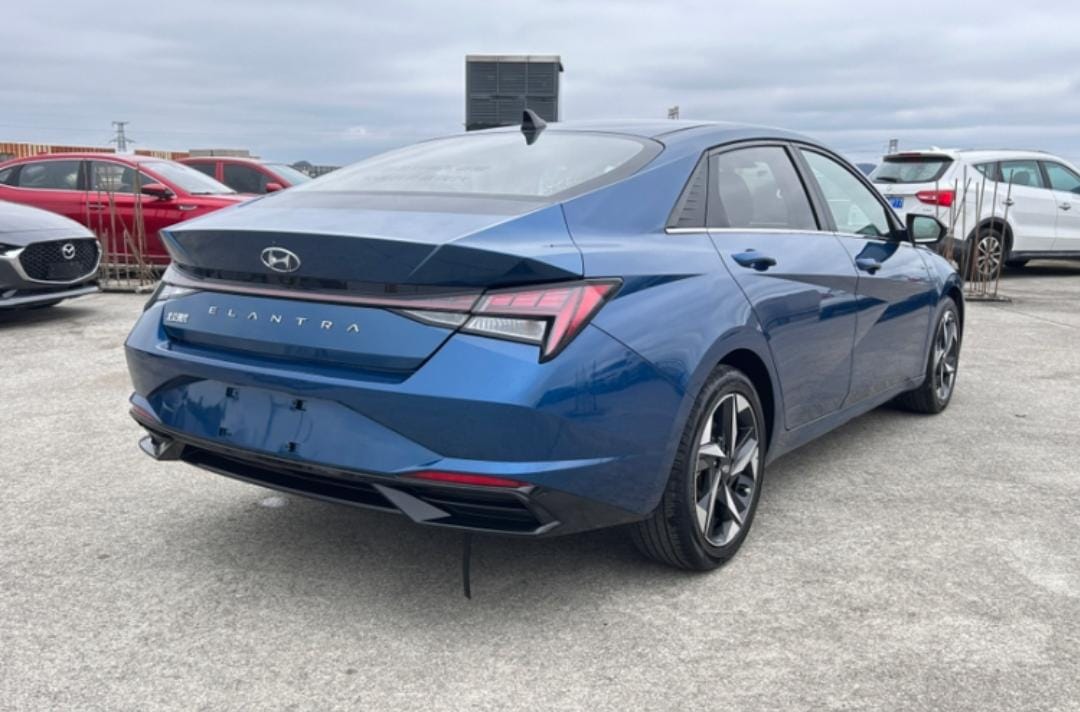 Hyundai Elantra 2021 1.5L CVT GLX Elite Edition