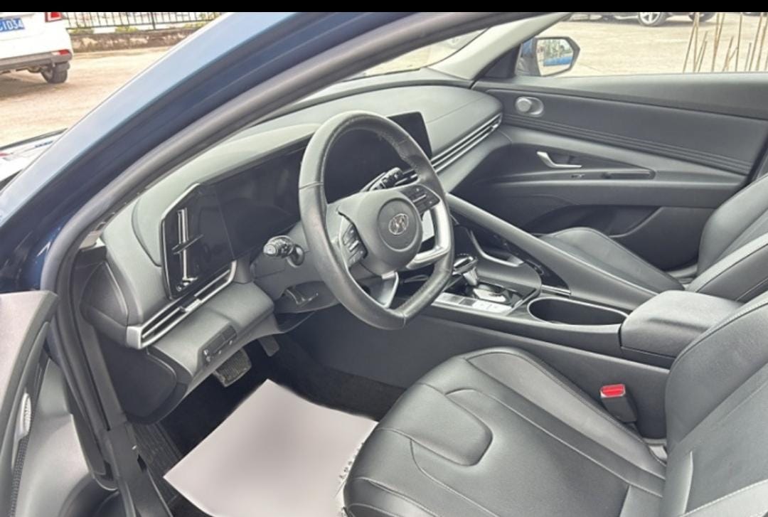 Hyundai Elantra 2021 1.5L CVT GLX Elite Edition