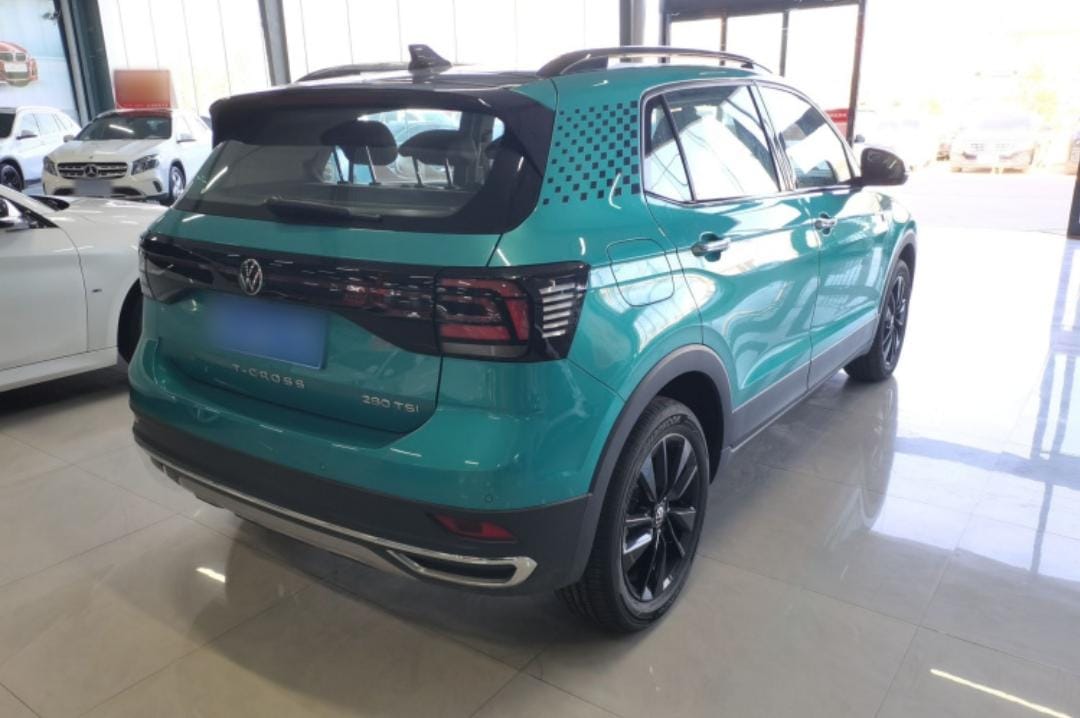 Volkswagen T-Roc 2022 280TSI DSG Deluxe Edition