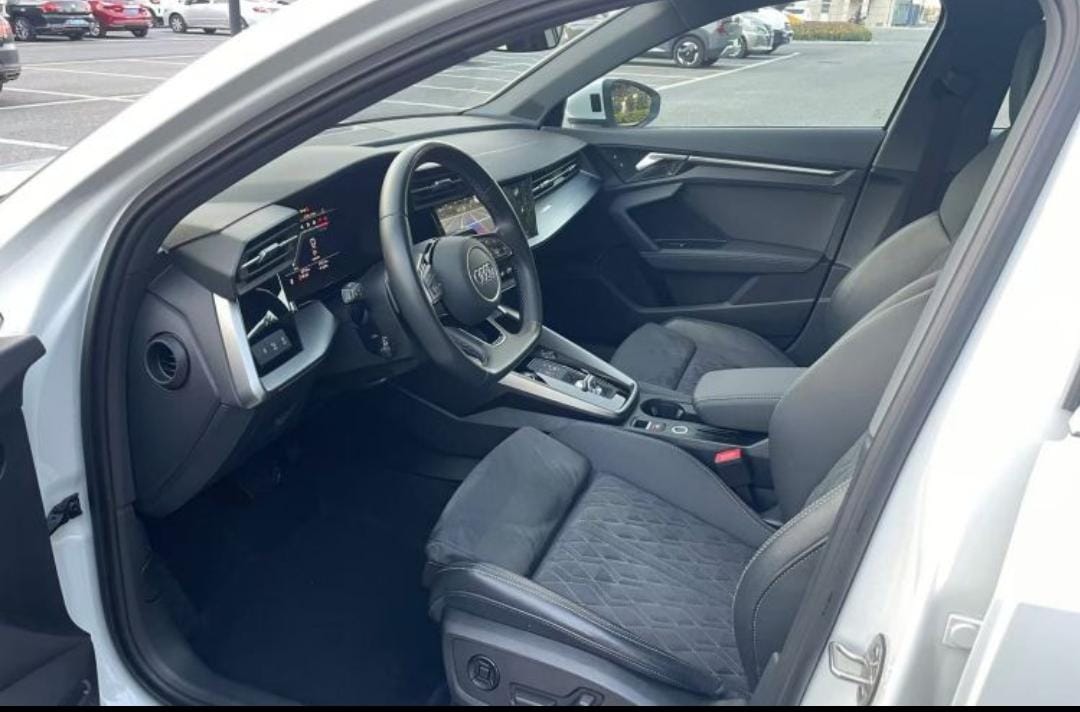 Audi A3L 2023 Limousine 35 TFSI Luxury Sport