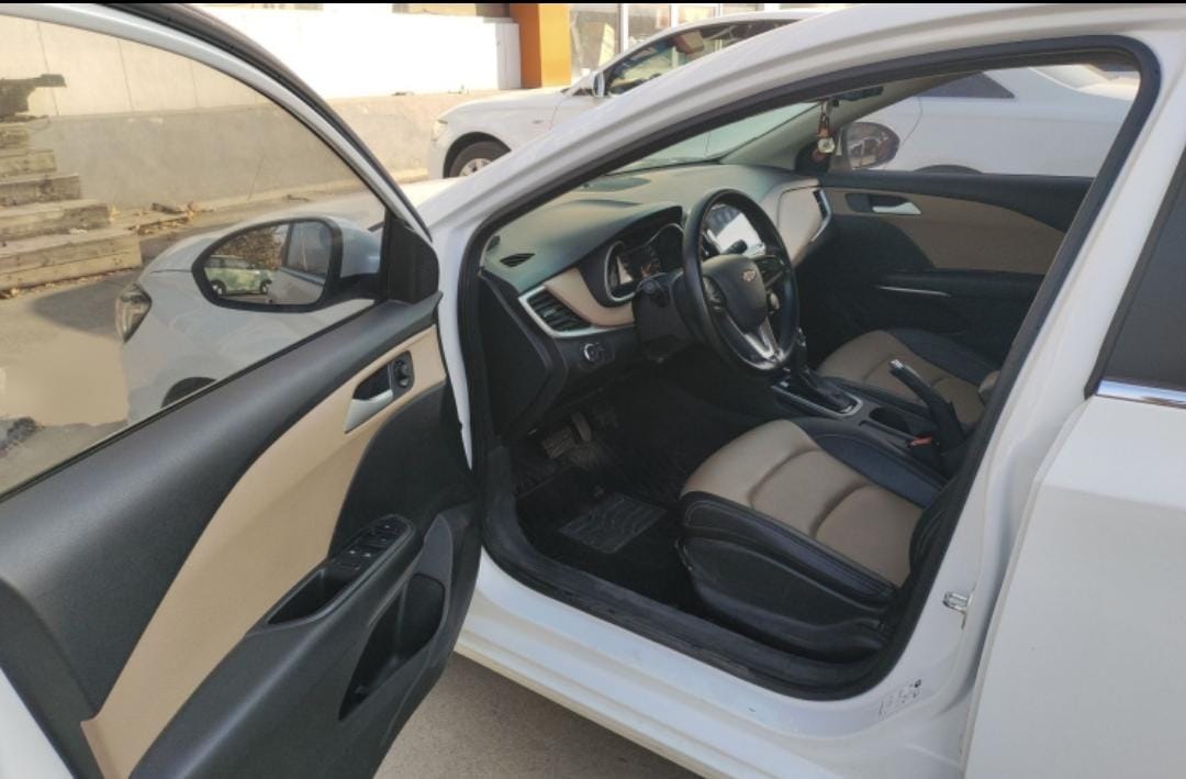 Chevrolet Cruze 2021 320 Automatic Enjoy Skylight Edition