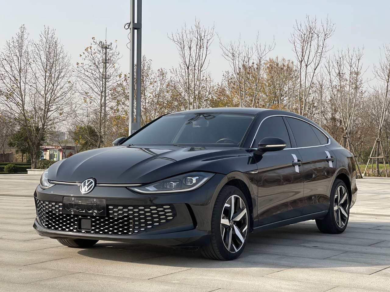 Volkswagen Lamando L 2022 280TSI DSG Cool Hot Edition