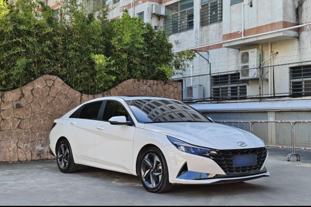 Hyundai Elantra 2021 1.5L CVT GLX Elite Edition