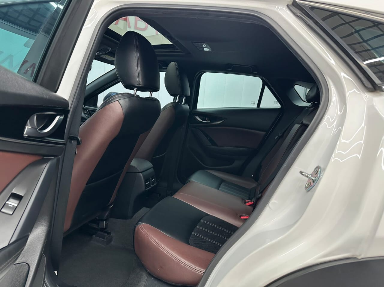 Mazda CX-4 2021 2.0L Automatic 2WD "Blue Sky Explorer"