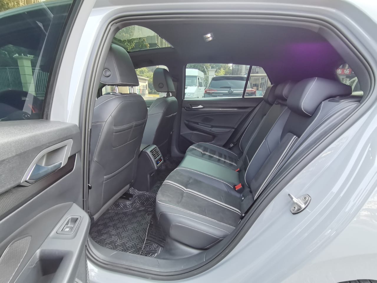 Volkswagen Golf 2022 280TSI DSG R-Line